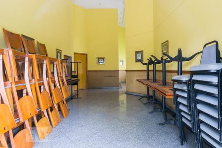 Apartamento para alugar com 56m², 1 quarto e 2 vagas Apartamento para alugar com 56m², 1 quarto e 2 vagasSalão de festas