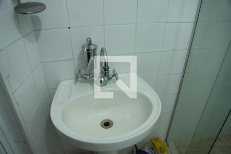 Banheiro de kitnet/studio à venda com 1 quarto, 30m² em Centro, Rio de Janeiro