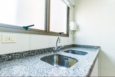 Apartamento à venda com 110m², 2 quartos e 2 vagasCozinha