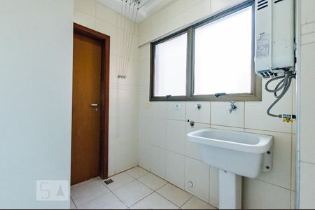 Apartamento à venda com 110m², 2 quartos e 2 vagasÁrea de Serviço