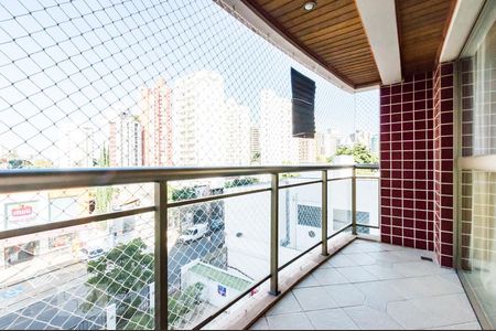 Varanda de apartamento à venda com 2 quartos, 110m² em Cambuí, Campinas
