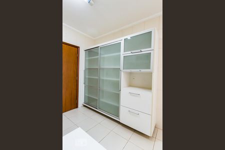 Apartamento à venda com 110m², 2 quartos e 2 vagasCozinha