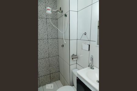 Banheiro de apartamento à venda com 1 quarto, 33m² em Abolição, Rio de Janeiro