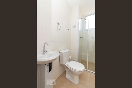 Banheiro de apartamento à venda com 2 quartos, 50m² em Sampaio, Rio de Janeiro