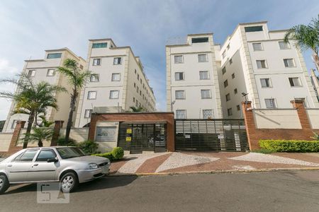 Apartamento para alugar com 58m², 2 quartos e 1 vaga Apartamento para alugar com 58m², 2 quartos e 1 vagaFachada