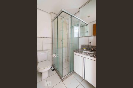 Banheiro de kitnet/studio para alugar com 1 quarto, 30m² em Norte (águas Claras), Brasília