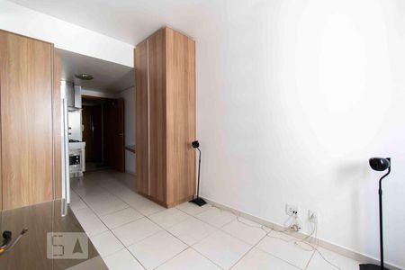Sala de kitnet/studio para alugar com 1 quarto, 30m² em Norte (águas Claras), Brasília