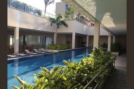 Apartamento para alugar com 70m², 2 quartos e 1 vagaPiscina