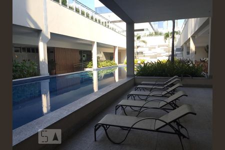 Apartamento para alugar com 70m², 2 quartos e 1 vagaPiscina