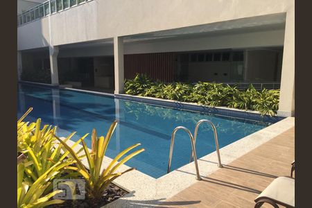 Apartamento para alugar com 70m², 2 quartos e 1 vagaPiscina