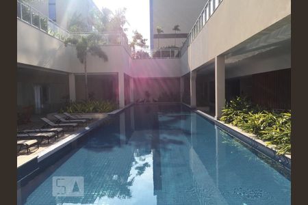 Apartamento para alugar com 70m², 2 quartos e 1 vagaPiscina