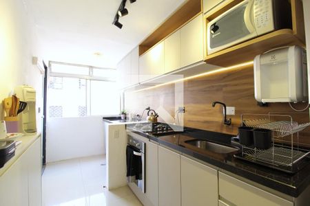 Apartamento para alugar com 55m², 2 quartos e 1 vagaCozinha e Área de Serviço
