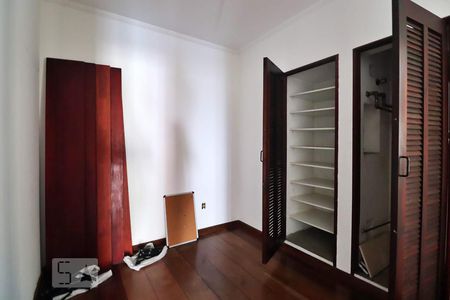 Escritório de apartamento à venda com 4 quartos, 300m² em Vila Bastos, Santo André