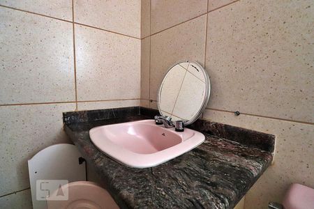 Apartamento à venda com 300m², 4 quartos e 4 vagasBanheiro da Suíte 4