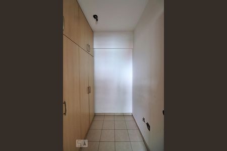 Apartamento à venda com 300m², 4 quartos e 4 vagasQuarto de Serviço