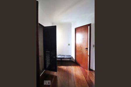 Apartamento à venda com 300m², 4 quartos e 4 vagasEscritório