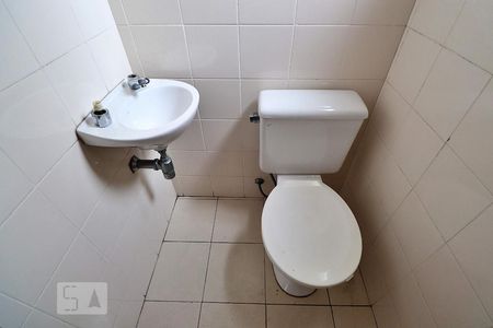 Apartamento à venda com 300m², 4 quartos e 4 vagasBanheiro de Serviço