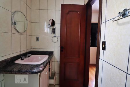 Apartamento à venda com 300m², 4 quartos e 4 vagasBanheiro da Suíte 3
