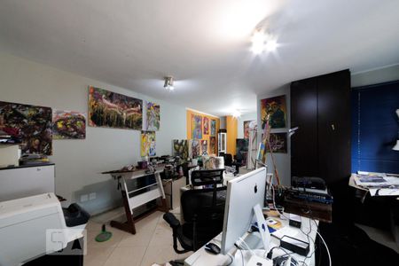 Casa à venda com 240m², 3 quartos e 3 vagasEdícula