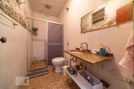 Banheiro  de casa para alugar com 2 quartos, 70m² em Vila Alice, Santo André