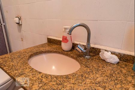 Pia de casa para alugar com 2 quartos, 70m² em Vila Alice, Santo André