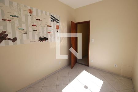 Quarto 2 de casa de condomínio para alugar com 2 quartos, 70m² em Vicente de Carvalho, Rio de Janeiro