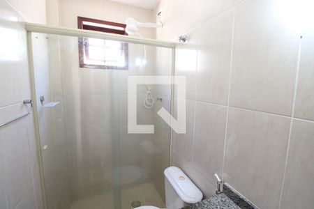 Banheiro de casa de condomínio para alugar com 2 quartos, 70m² em Vicente de Carvalho, Rio de Janeiro