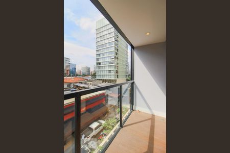 Sacada de kitnet/studio para alugar com 1 quarto, 47m² em Vila Olímpia, São Paulo