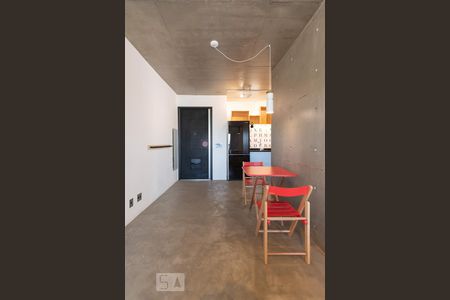 Studio para alugar com 74m², 1 quarto e 1 vaga Studio para alugar com 74m², 1 quarto e 1 vagaStudio Mesa Jantar