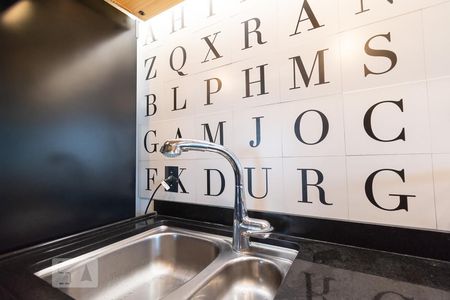 Studio para alugar com 74m², 1 quarto e 1 vaga Studio para alugar com 74m², 1 quarto e 1 vagaCozinha