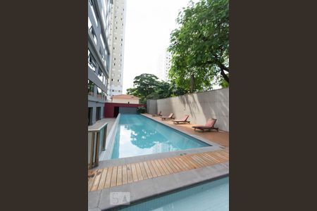 Studio para alugar com 74m², 1 quarto e 1 vaga Studio para alugar com 74m², 1 quarto e 1 vagaPiscina