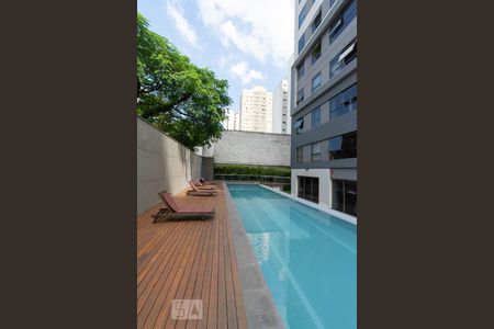 Studio para alugar com 74m², 1 quarto e 1 vaga Studio para alugar com 74m², 1 quarto e 1 vagaPiscina