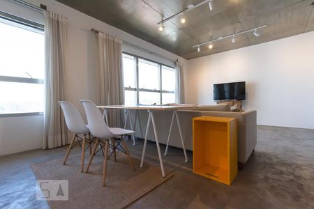 Studio Escritório de kitnet/studio para alugar com 1 quarto, 74m² em Santo Amaro, São Paulo