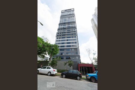 Studio para alugar com 74m², 1 quarto e 1 vaga Studio para alugar com 74m², 1 quarto e 1 vagaFachada