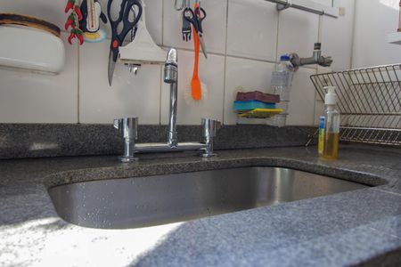 Apartamento para alugar com 95m², 3 quartos e 2 vagasCozinha detalhe