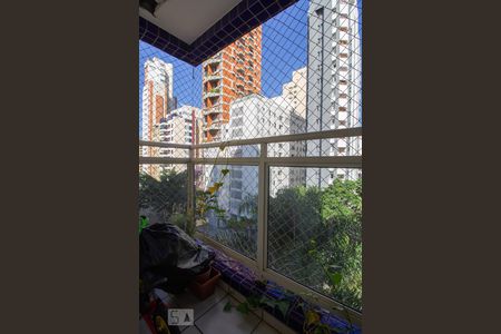 Apartamento para alugar com 95m², 3 quartos e 2 vagasQuarto suíte varanda