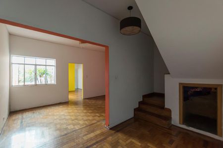 1o. Andar - Sala de casa para alugar com 3 quartos, 150m² em Cambuci, São Paulo