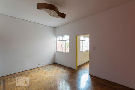 1o. Andar - Sala de casa para alugar com 3 quartos, 150m² em Cambuci, São Paulo