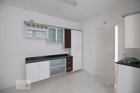 Apartamento à venda com 100m², 2 quartos e 1 vagaCozinha
