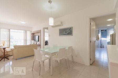 Sala de apartamento à venda com 3 quartos, 95m² em Botafogo, Rio de Janeiro