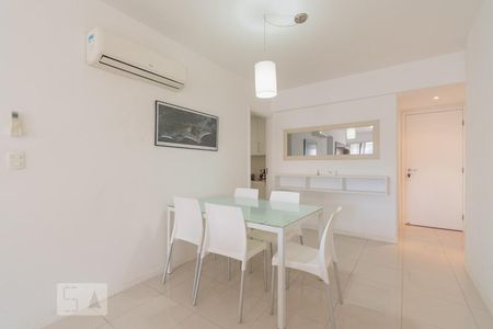 Sala de apartamento à venda com 3 quartos, 95m² em Botafogo, Rio de Janeiro