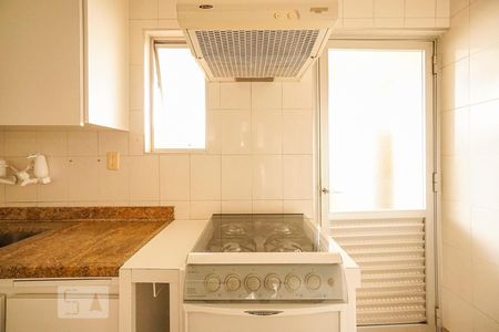 Apartamento à venda com 87m², 3 quartos e 2 vagasCozinha