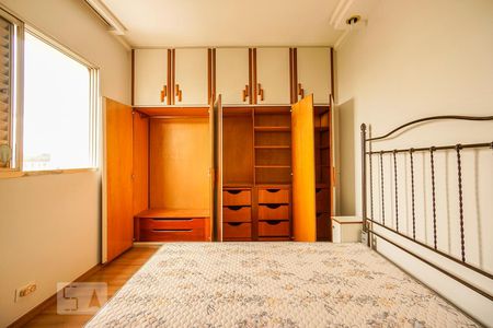 Apartamento à venda com 87m², 3 quartos e 2 vagasQuarto 2