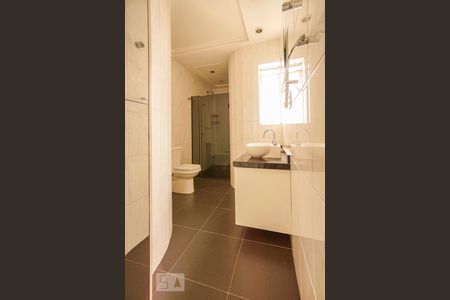 Apartamento à venda com 87m², 3 quartos e 2 vagasBanheiro suíe