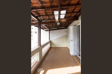 Sacada Quarto 2 de casa à venda com 3 quartos, 100m² em Água Fria, São Paulo