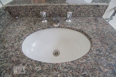 Apartamento para alugar com 58m², 1 quarto e 1 vagaBanho