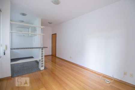Sala de apartamento para alugar com 1 quarto, 58m² em Santa Efigênia, Belo Horizonte