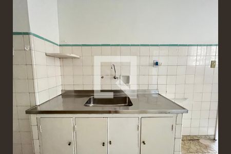Apartamento à venda com 100m², 2 quartos e sem vaga Apartamento à venda com 100m², 2 quartos e sem vagaCozinha
