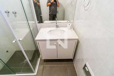 Casa para alugar com 300m², 5 quartos e 2 vagasBanheiro social