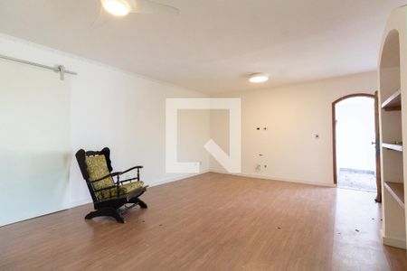 Sala de casa para alugar com 3 quartos, 300m² em Parque Continental, São Paulo